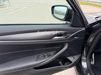 BMW 530 d x Drive*M PAKET*SAG*GSHD*LASER*VIR*HEAD-UP — slika 24