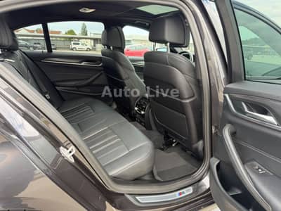 BMW 530 d x Drive*M PAKET*SAG*GSHD*LASER*VIR*HEAD-UP — slika 27