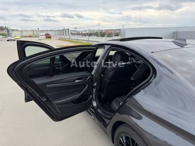 BMW 530 d x Drive*M PAKET*SAG*GSHD*LASER*VIR*HEAD-UP — slika 31