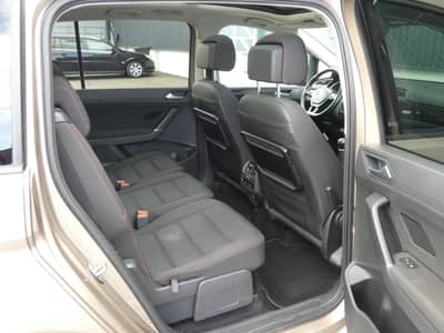 Volkswagen Touran 1.6 TDI SOUND LED Navi PANO 7Sitzer ACC — slika 8
