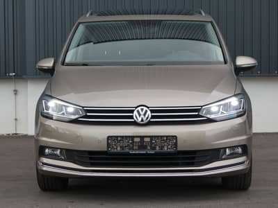 Volkswagen Touran 1.6 TDI SOUND LED Navi PANO 7Sitzer ACC — slika 28