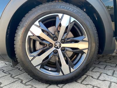 Peugeot 3008 Hybrid4 300 GT Pack ACC/AHK/Focal/Massage — slika 19