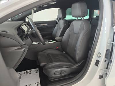Opel Insignia B Sports Tourer Ultimate OPC-Line — slika 10