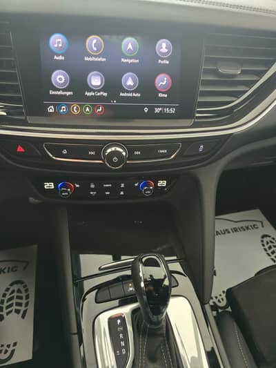 Opel Insignia B Sports Tourer Ultimate OPC-Line — slika 20