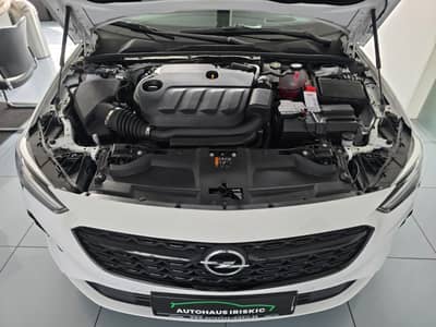 Opel Insignia B Sports Tourer Ultimate OPC-Line — slika 24