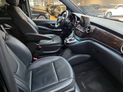 Mercedes-Benz V 250d Extralang/8 Sitze/Leder/Kamera/TOP — slika 17