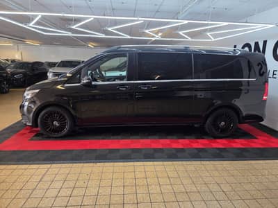 Mercedes-Benz V 250d Extralang/8 Sitze/Leder/Kamera/TOP — slika 6
