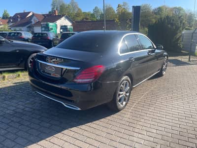 Mercedes-Benz C 220 d Avantgarde — slika 12
