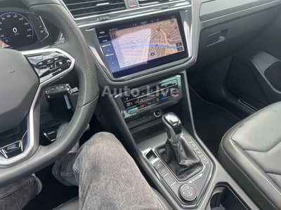 Volkswagen Tiguan 2.0 TSI*DSG*4M*R LINE*PAN*IQ*AHK*KAME*VOL — slika 13