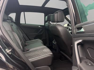 Volkswagen Tiguan R-Line eHybrid Pano*Matrix*360*AHK*ACC*Ap — slika 14