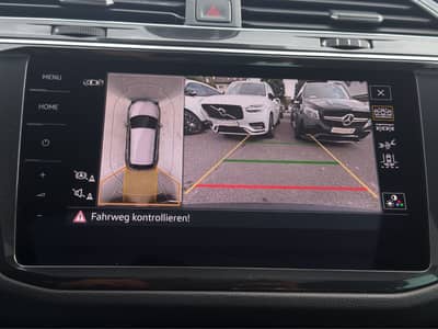 Volkswagen Tiguan R-Line eHybrid Pano*Matrix*360*AHK*ACC*Ap — slika 21