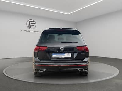 Volkswagen Tiguan R-Line eHybrid Pano*Matrix*360*AHK*ACC*Ap — slika 4