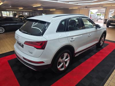 Audi Q5 40 TDI quattro/Navi/Led/Leder,Erster H/Top — slika 8