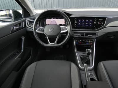Volkswagen Taigo 1.0 TSI Life 1-Hand LED Navi Virtual SHZ — slika 4
