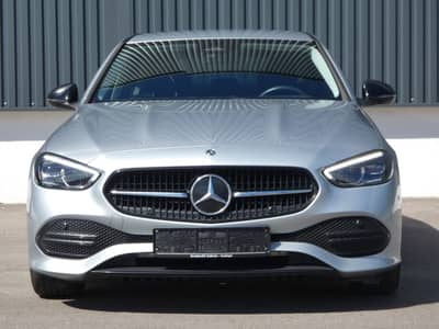 Mercedes-Benz C 200 d 9G Avantgarde Night LED Navi AHK 1-Hand — slika 28