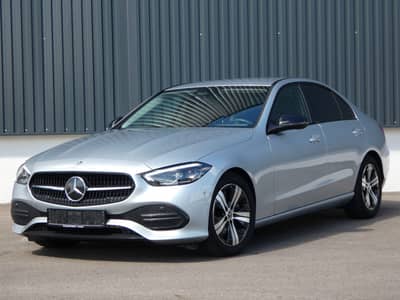 Mercedes-Benz C 200 d 9G Avantgarde Night LED Navi AHK 1-Hand — slika 1