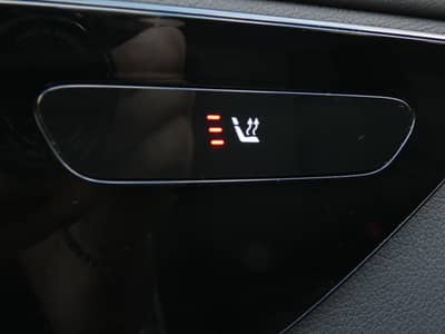 Mercedes-Benz C 200 d 9G Avantgarde Night LED Navi AHK 1-Hand — slika 20