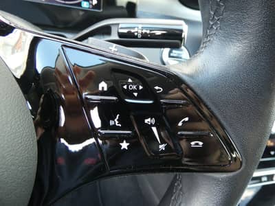 Mercedes-Benz C 200 d 9G Avantgarde Night LED Navi AHK 1-Hand — slika 14