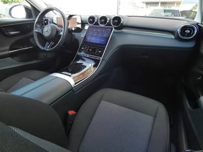 Mercedes-Benz C 200 d 9G Avantgarde Night LED Navi AHK 1-Hand — slika 2