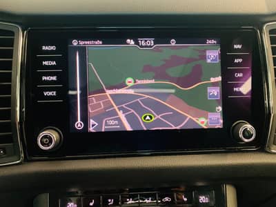 Skoda Kodiaq Drive 125 4x4 DSG°PANORAMA°AHK°KAMERA-360 — slika 24