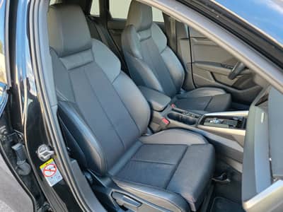 Audi A3 35 TFSI S tronic S line Sportback — slika 9