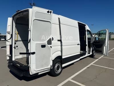 Volkswagen Crafter 35 TDI*MAXI-HOCH-LANG*KLIMA*KAMERA*PDC!! — slika 19