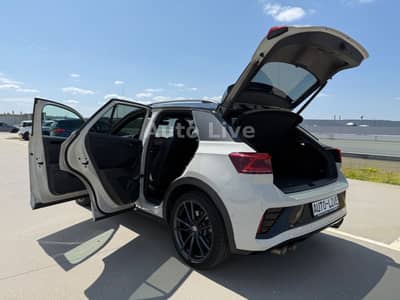 Volkswagen T-Roc 2.0 TSI*4M*R*DSG*AKRAPOVIC*VIR*PANO*IQ*VOL — slika 20