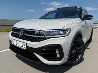 Volkswagen T-Roc 2.0 TSI*4M*R*DSG*AKRAPOVIC*VIR*PANO*IQ*VOL — slika 1