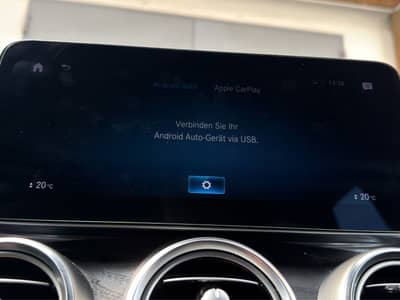 Mercedes-Benz GLC 220d AMG-Line 4Matic*Pano*Wide*360*HUD*STHZ* — slika 21
