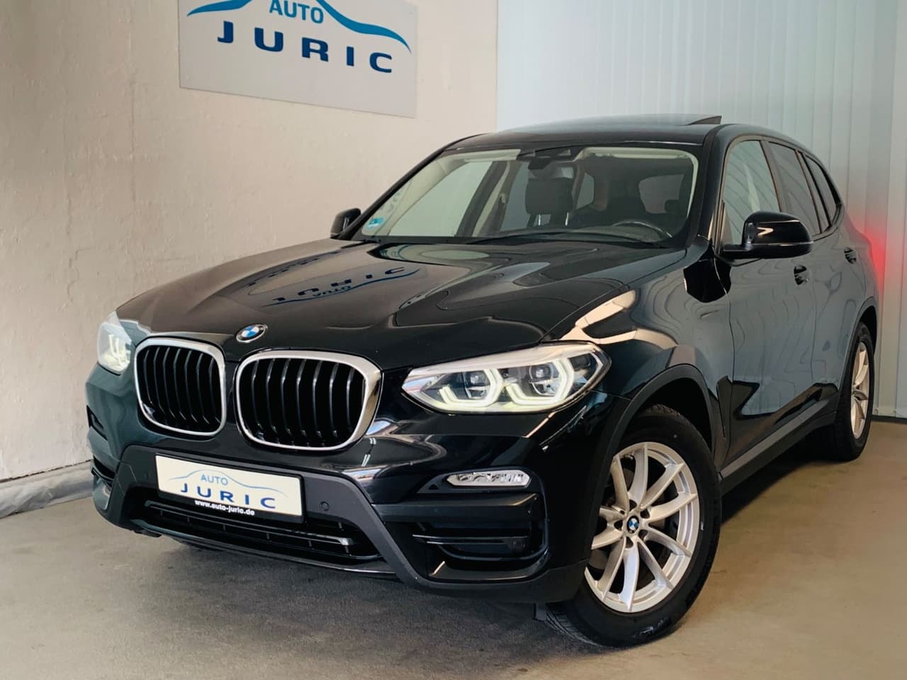 BMW X3 xDrive 20 d AUT°PANO°HEAD-UP°LED°SHZ°PDC° — slika 1