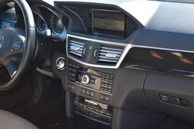 Mercedes-Benz E 350 CGI Limousine STH/AHK/MEMORY/KEYLESS — slika 16