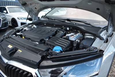 Skoda Octavia Combi Scout 4x4/KEYLESS/HUD/AHK/LED — slika 38