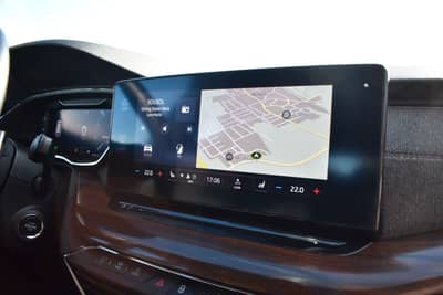 Skoda Octavia Combi Scout 4x4/KEYLESS/HUD/AHK/LED — slika 15