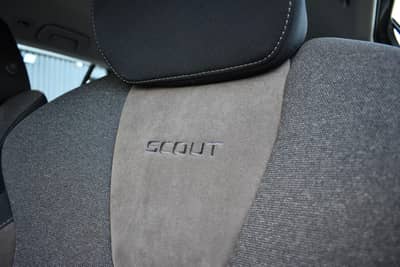 Skoda Octavia Combi Scout 4x4/KEYLESS/HUD/AHK/LED — slika 13