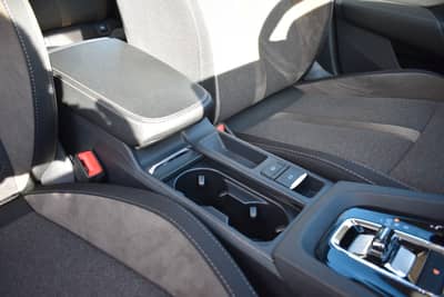 Skoda Octavia Combi Scout 4x4/KEYLESS/HUD/AHK/LED — slika 17