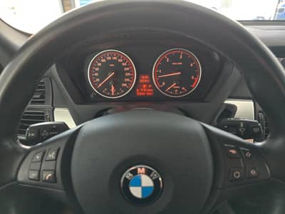 BMW X5 Baureihe X5 xDrive40d"M-Sportpaket" — slika 12