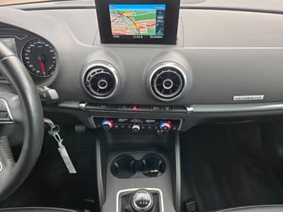 Audi A3 2.0 TDI Lim"Ambiente quattro"Navi"T.Leder"Xen — slika 18
