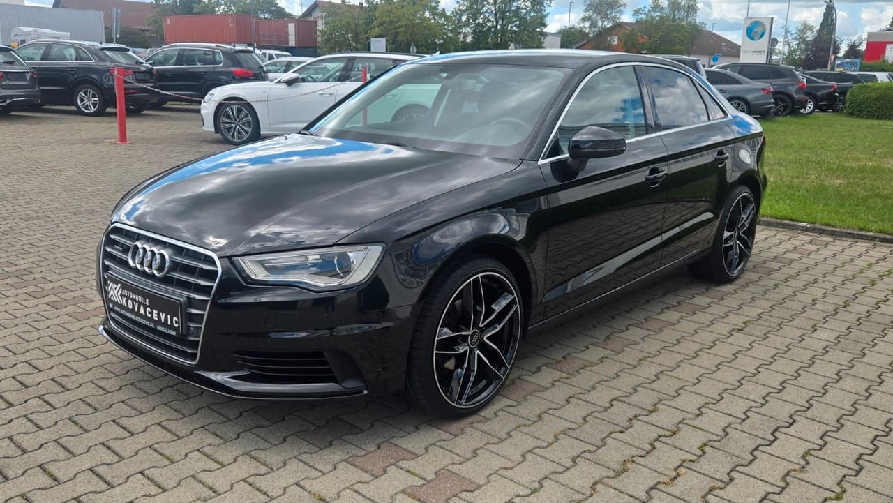 Audi A3 2.0 TDI Lim"Ambiente quattro"Navi"T.Leder"Xen — slika 1