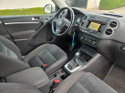 Volkswagen Tiguan 2.0 TDI DSG 4 Motion"Sport & Style"Navi" — slika 10