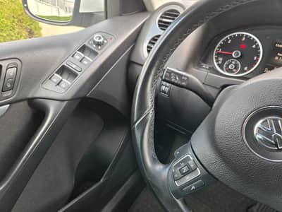 Volkswagen Tiguan 2.0 TDI DSG 4 Motion"Sport & Style"Navi" — slika 16