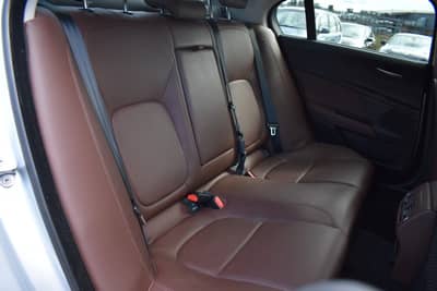 Jaguar XE Portfolio Kamera/Meridian Sound/Schiebedach — slika 20