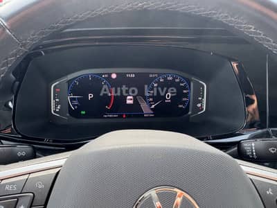 Volkswagen T6.1 Multivan*4M*DSG*7-STZE*VIRTU*NAVI*LED*LEDER — slika 9