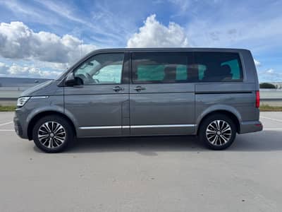 Volkswagen T6.1 Multivan*4M*DSG*7-STZE*VIRTU*NAVI*LED*LEDER — slika 2