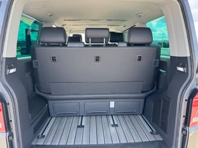 Volkswagen T6.1 Multivan*4M*DSG*7-STZE*VIRTU*NAVI*LED*LEDER — slika 26