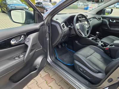 Nissan Qashqai 1.6 dCi"Tekna"Leder"Kamera"Navi"19 Zoll" — slika 6