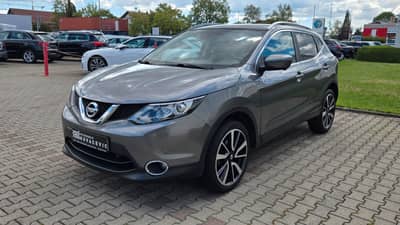 Nissan Qashqai 1.6 dCi"Tekna"Leder"Kamera"Navi"19 Zoll" — slika 1