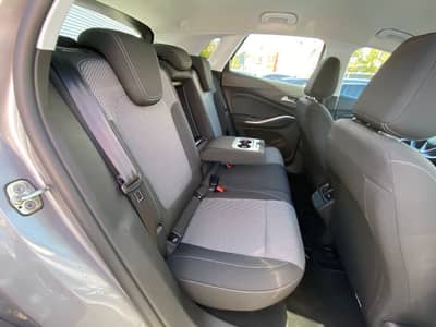 Opel Grandland LED/PDC+Kamera/Assistenz/Sitzhzg — slika 15