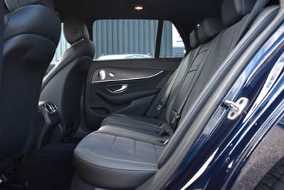 Mercedes-Benz E 350d T-Modell HUD/BURMESTER/CARPLAY/LED/KAMERA — slika 27