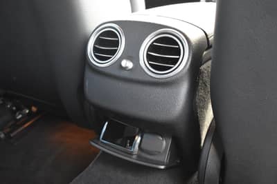 Mercedes-Benz E 350d T-Modell HUD/BURMESTER/CARPLAY/LED/KAMERA — slika 31