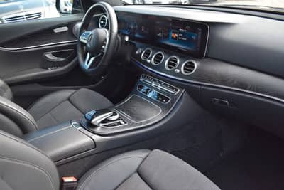 Mercedes-Benz E 350d T-Modell HUD/BURMESTER/CARPLAY/LED/KAMERA — slika 7